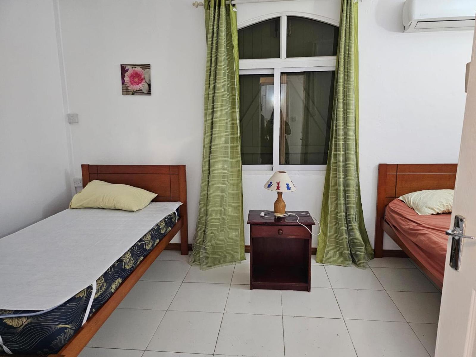 Apartment Les Badamiers Seafont - Blue Bay